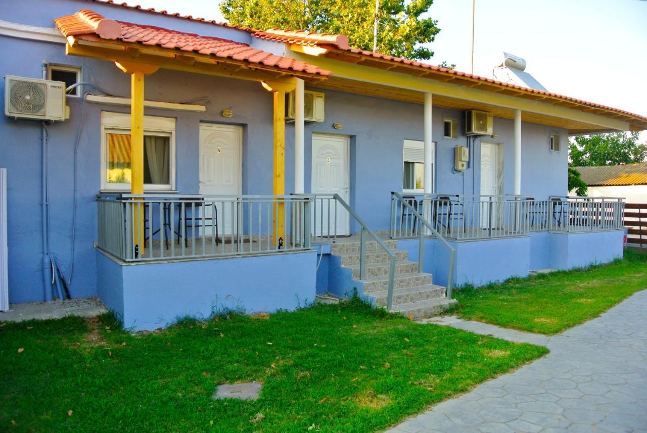 Kremasti Rooms Luaran gambar