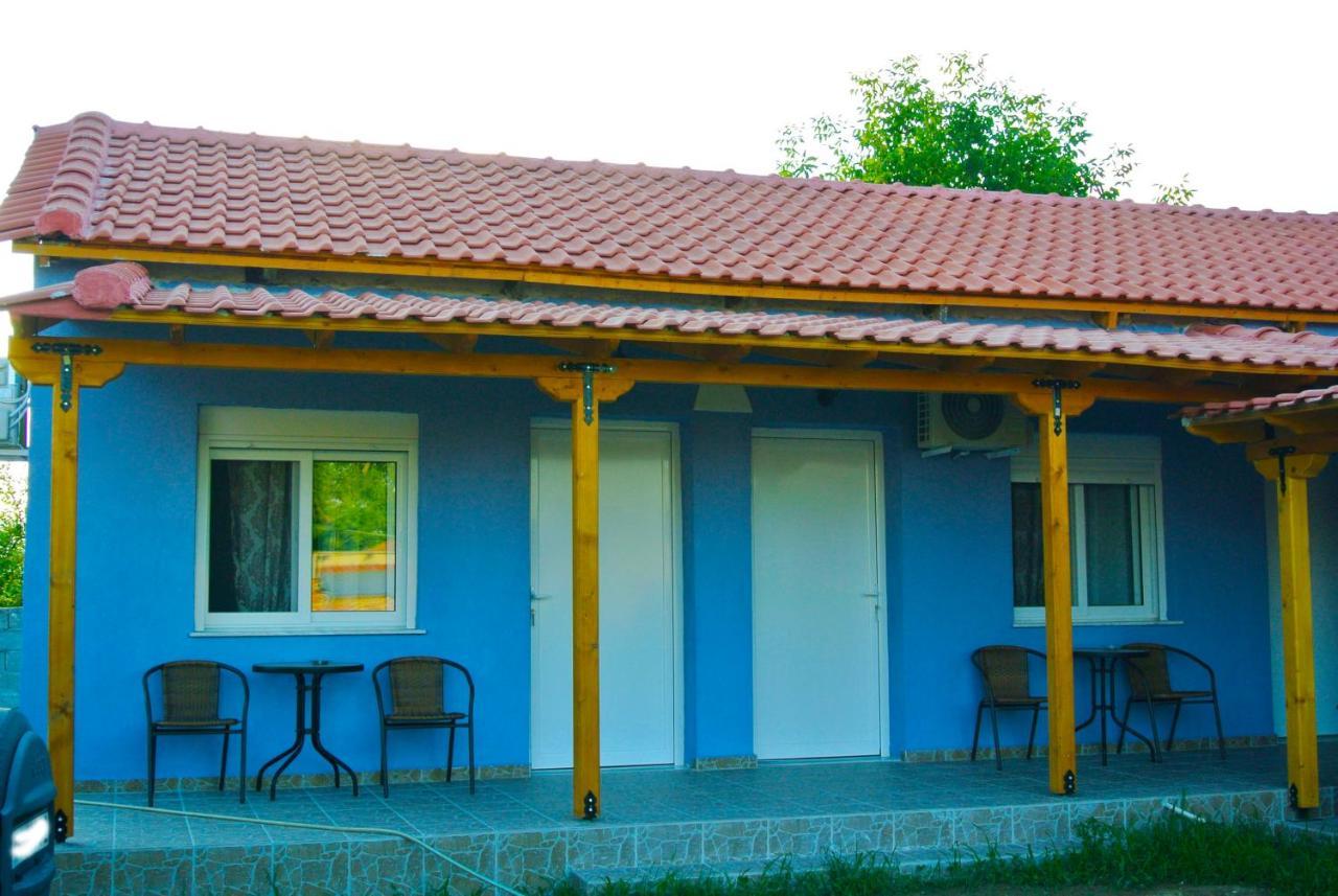 Kremasti Rooms Luaran gambar