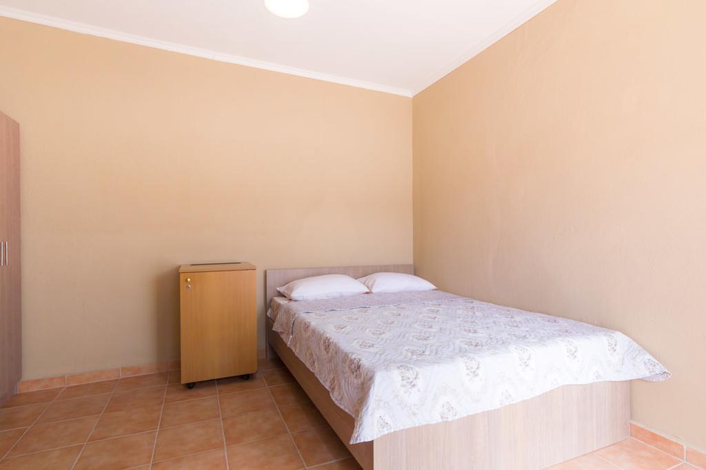 Kremasti Rooms Luaran gambar